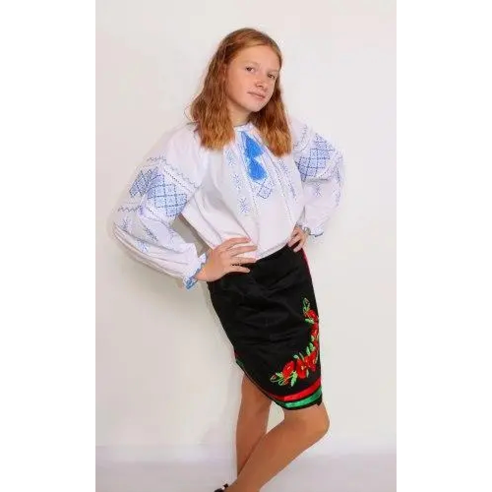 Вишиванка дитяча Марта біла, вишивка синя, довгий рукав, на дівчинку 4,5,6,7,8 років