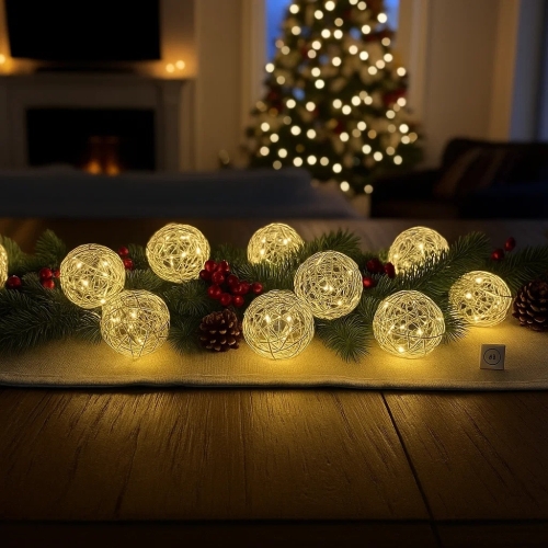 Світлодіодна гірлянда на батарейках Oecolux Christmas срібні кульки, тепле біле світло, плетіння